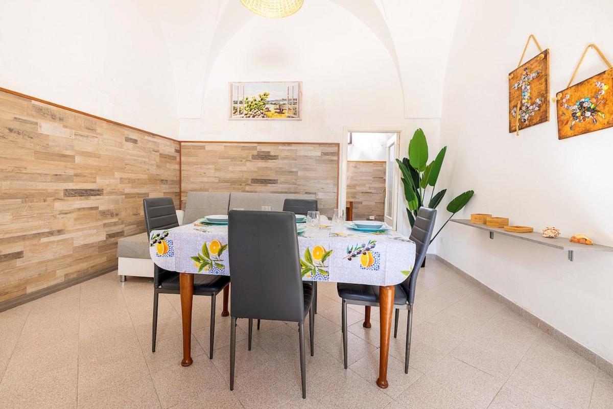 Riviera dei Cigni - Comfort e tranquillità Uggiano La Chiesa Esterno foto